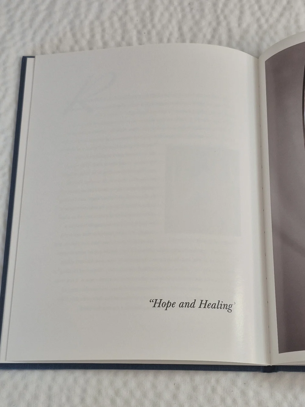 Signed Jon Kuhn Jon Kuhn: The Story of a Glass Sculpture HC Yood 2001 Illus